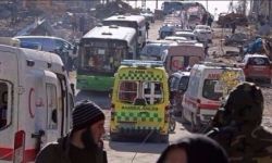 وصول 17 حافلة جديدة من مهجري حلب إلى الريف الغربي