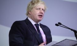 وزير خارجية بريطانيا يصف إقامة منطقة حظر للطيران في سوريا بـ 