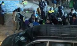 بعد 11 ساعة من الاحتجاز .. وصول 25 حافلة لريف حلب الغربي فجر اليوم 