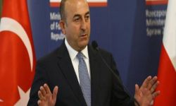 وزير الخارجية التركي: البدء بالمفاوضات السورية لا يعني القبول ببقاء الأسد!